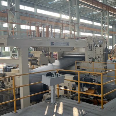 Linha de produção de nivelamento e de corte de descolagem CNC com componentes centrais a bomba