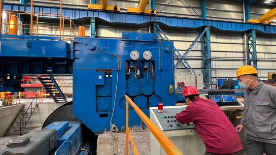 Máquina de reviravolta de nivelamento de bobinas de aço de alta produtividade para fabricação de eletrodomésticos