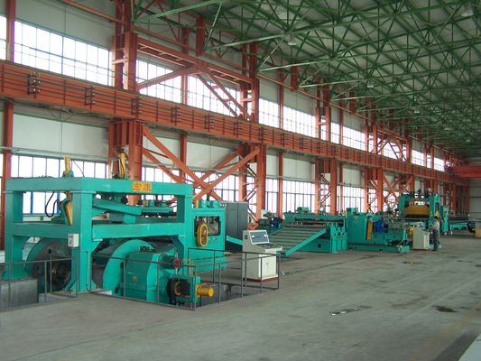 Fabricação de máquinas de descolagem e de corte a longo para o trabalho de bobinas de aço a preços competitivos