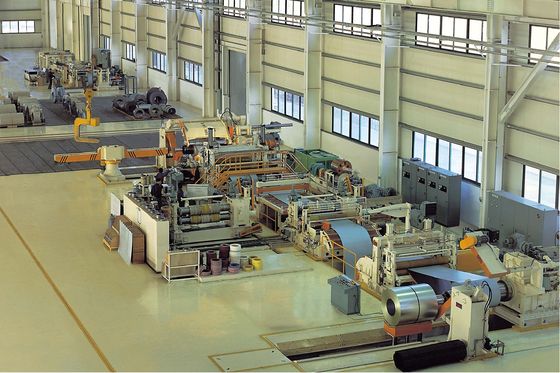Linha de corte de bobina de aço competitiva para 28000mm*14500mm*1100mm Tamanho e 0-20 listras