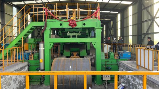 Descolador de bobina de aço controlado por PLC e corte em linha de comprimento Alta produtividade