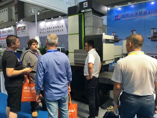 Máquina de moagem por perforação pesada com um único fuso e carga de mesa máxima de 5000 kg