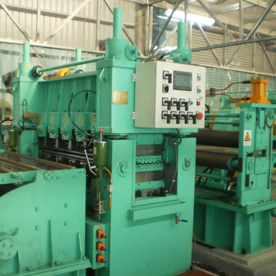 Máquina de corte de bobinas de aço com unidade de corte de cruz de rolamento a quente e potência nominal de 681 kW