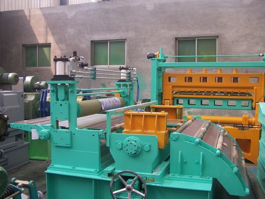 Linha de produção de nivelamento e corte de descollagem CNC de 380 V para endireitação de bobinas de aço