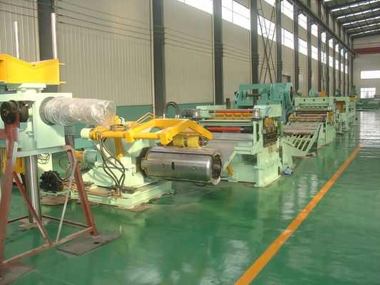 Linha de produção de tesoura móvel de aço com funções de nivelamento e corte por descolagem