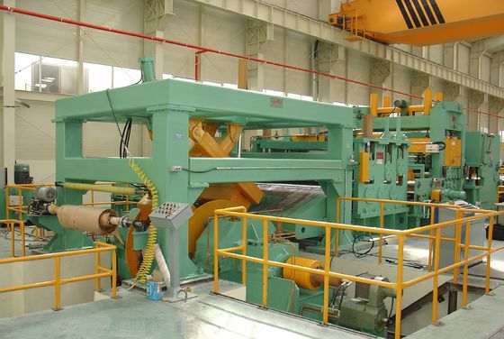 Linha de produção de tesoura móvel de aço com funções de nivelamento e corte por descolagem